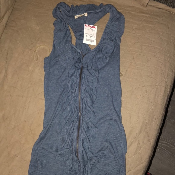 Racerback Tank zip up - Picture 1 of 4